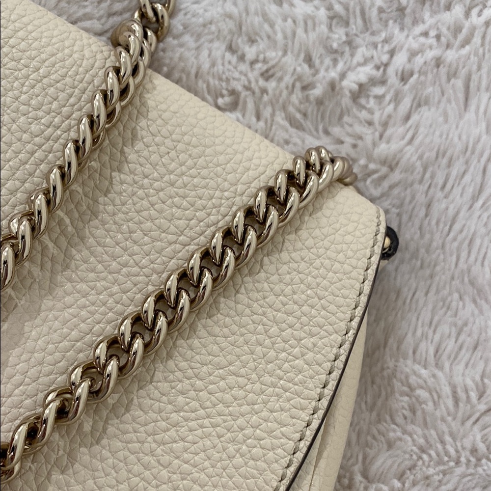 Gucci Cellarius Calfskin medium flap Soho Cream Crossbody Bag Chain Strap tassel - Picture 7 of 16